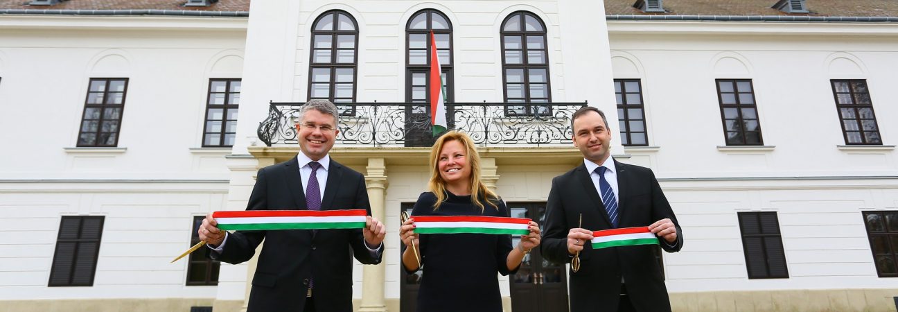 Átadták a nagycenki Széchenyi-kastély turisztikai célú fejlesztéseit